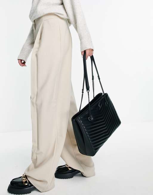 ALDO Glilitlan Svart, quiltad axelväska ASOS