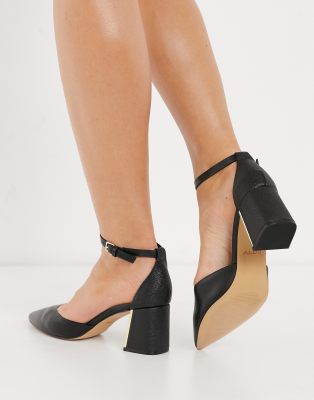 chaussure noir talon carre