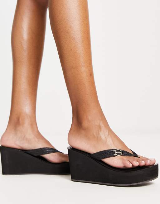 Black wedge toe shop post sandals uk