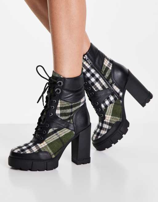 Check lace store up boot