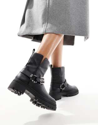 Harlyy biker ankle boots in black leather