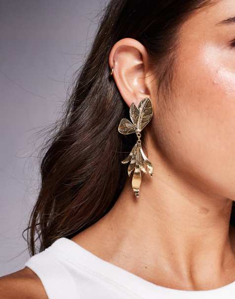ALDO leafora statement flower drop earrings in gold - view 1