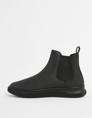 Aldo lightweight chelsea ankle boots in black