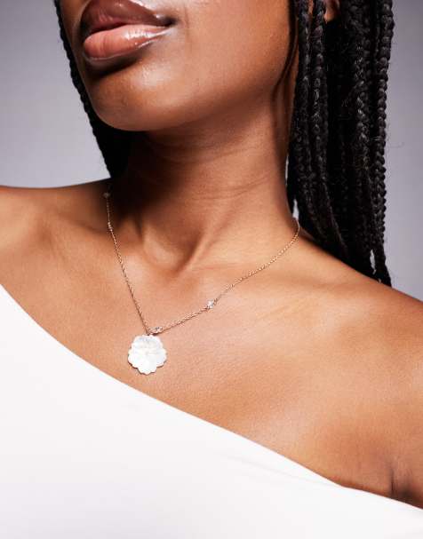 ALDO Magnollia floral pendant necklace in pearl - view 1