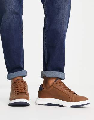 tan chunky trainers