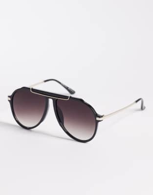 scaarlet aviator sunglasses in gold tone and black