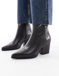 [ALDO] ALDO Shanah block heel ankle boots in black leather 37 BLACK