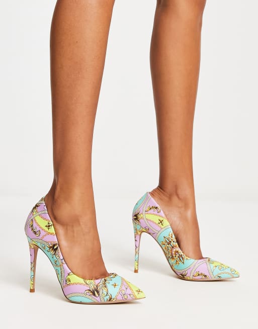 Aldo store pump heels