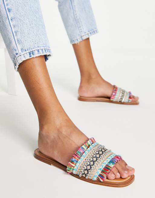 ALDO – Verzierte Slider in Hellblau mit Fransen