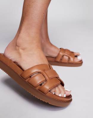 Aldo Elenaa Padded Flat Sandals In Tan Leather-brown In Brown