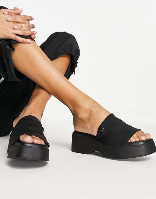 Chunky on sale mule sandals