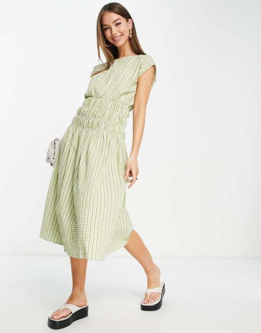 Aligne midi dress with pleated shoulder and shirred waist in khaki gingham check, 4 of 4