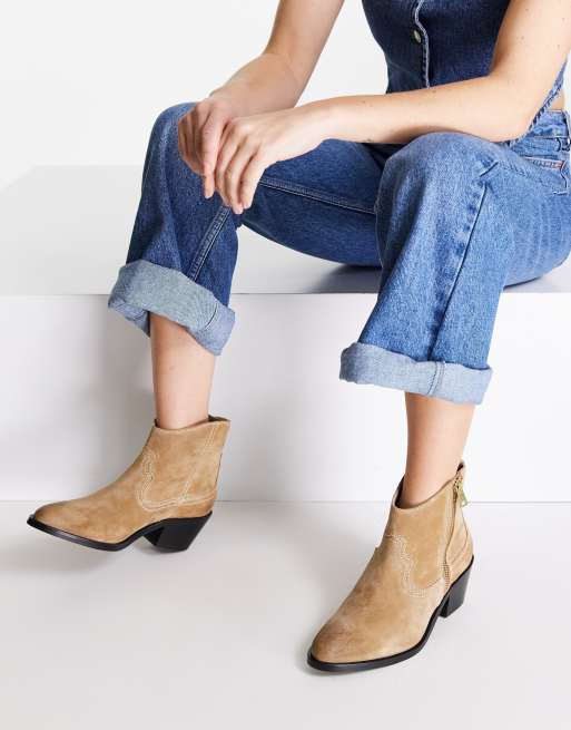 Sand best sale ankle boots