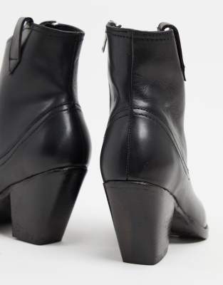 black heeled western boots