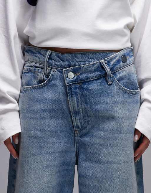 AllSaints Aki crossover waist jeans in light wash , 5 of 5