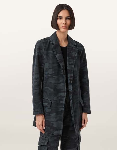AllSaints – Aleida – Jeans-Blazer mit Military-Muster in Tintenblau - view 1