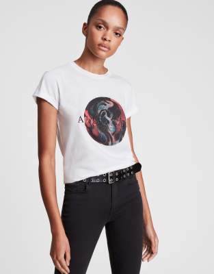 AllSaints - Anna - T-Shirt in Weiß mit Logoprint