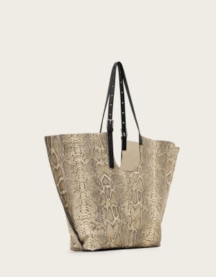 AllSaints - Ara E/W - Tragetasche in Wüstenweiß und Schlangenprint