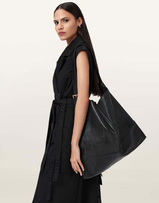 AllSaints – Asha – Eel-Schultertasche in Schwarz