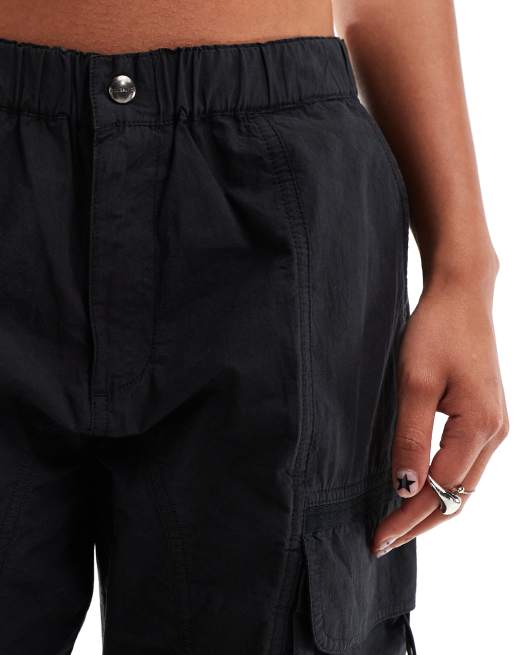 AllSaints – Barbara – Svarta fallskärmsbyxor i cargostil, 5 av 5