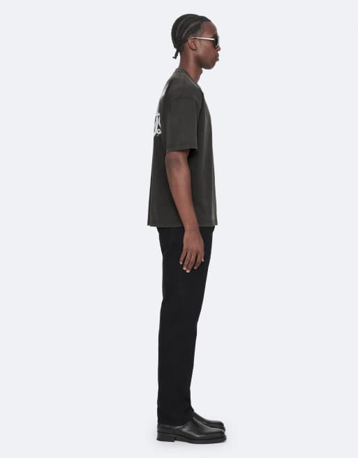 AllSaints Battles Kurzarmshirt mit Rundhalsausschnitt in verwaschenem Schwarz, 6 von 6