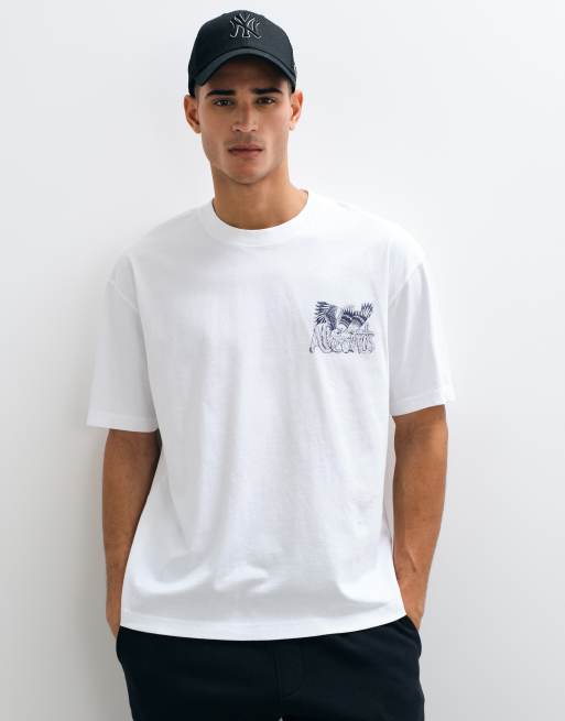 AllSaints Battles t-shirt à manches courtes avec logo graphique et imprimé au dos en blanc, 3 de 5