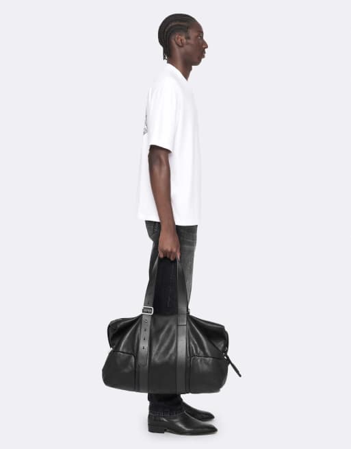 AllSaints Battles T-Shirt mit Rundhalsausschnitt in Optikweiß, 6 von 6