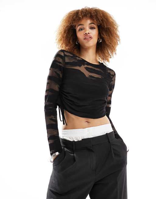 AllSaints - Beta Mattea - T-shirt met geflockte print en lange mouwen in zwart