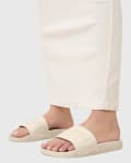 [AllSaints] AllSaints Biggy rubber sliders in white 39 Chalk White
