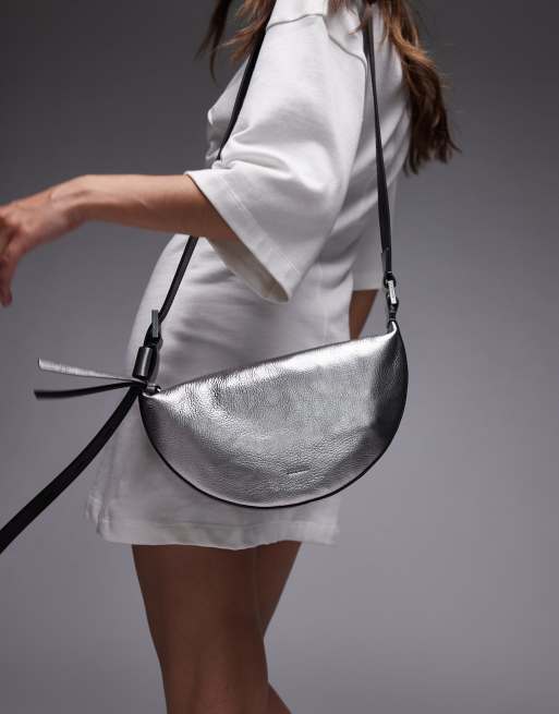 AllSaints - Borsa a tracolla argento a mezzaluna