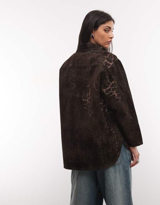 AllSaints - camisa vaquera marrón de manga larga con estampado de leopardo flocado, parte de un conjunto Eden, 4 de 4