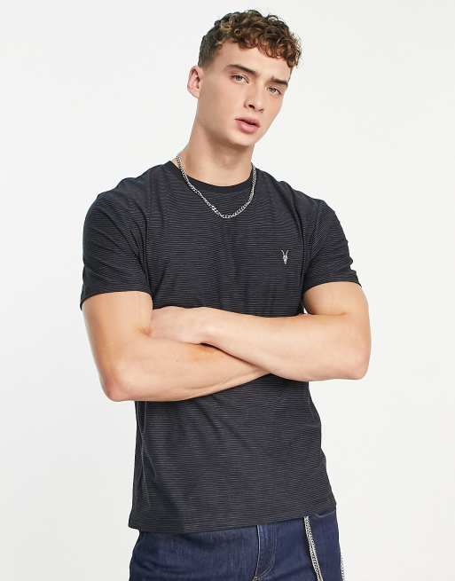 AllSaints – Carlton – Svart t-shirt med vädurslogga