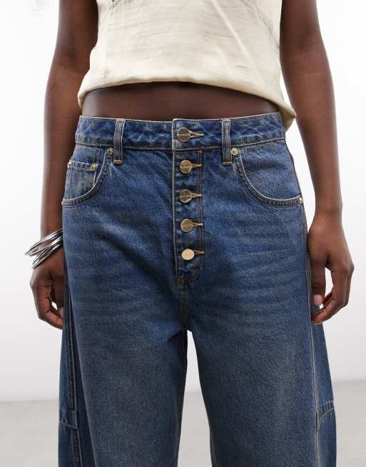 AllSaints Carter Jeans mit Knopfleiste und Barrel-Leg in mittlerer Waschung Blau, 4 von 5