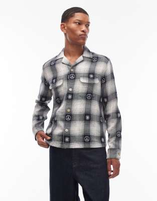 AllSaints Allsaints Castor long sleeve check shirt in ecru / black - LBLUE