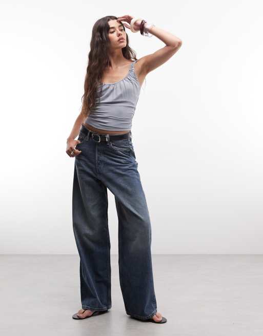 AllSaints – Celena – Gerafftes Camisole-Oberteil in Hellblau mit Spitzendetail mit Logo, 3 von 4