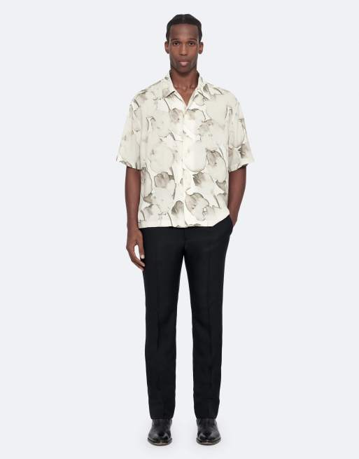 AllSaints chemise Tulip à manches courtes en écru/gris, 2 de 7