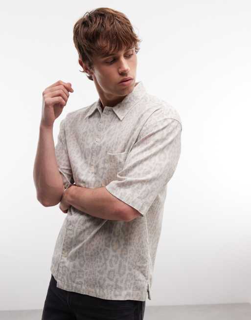 AllSaints - Cruz Leo - Camisa multicolor de manga corta con estampado de leopardo de mezcla de lino