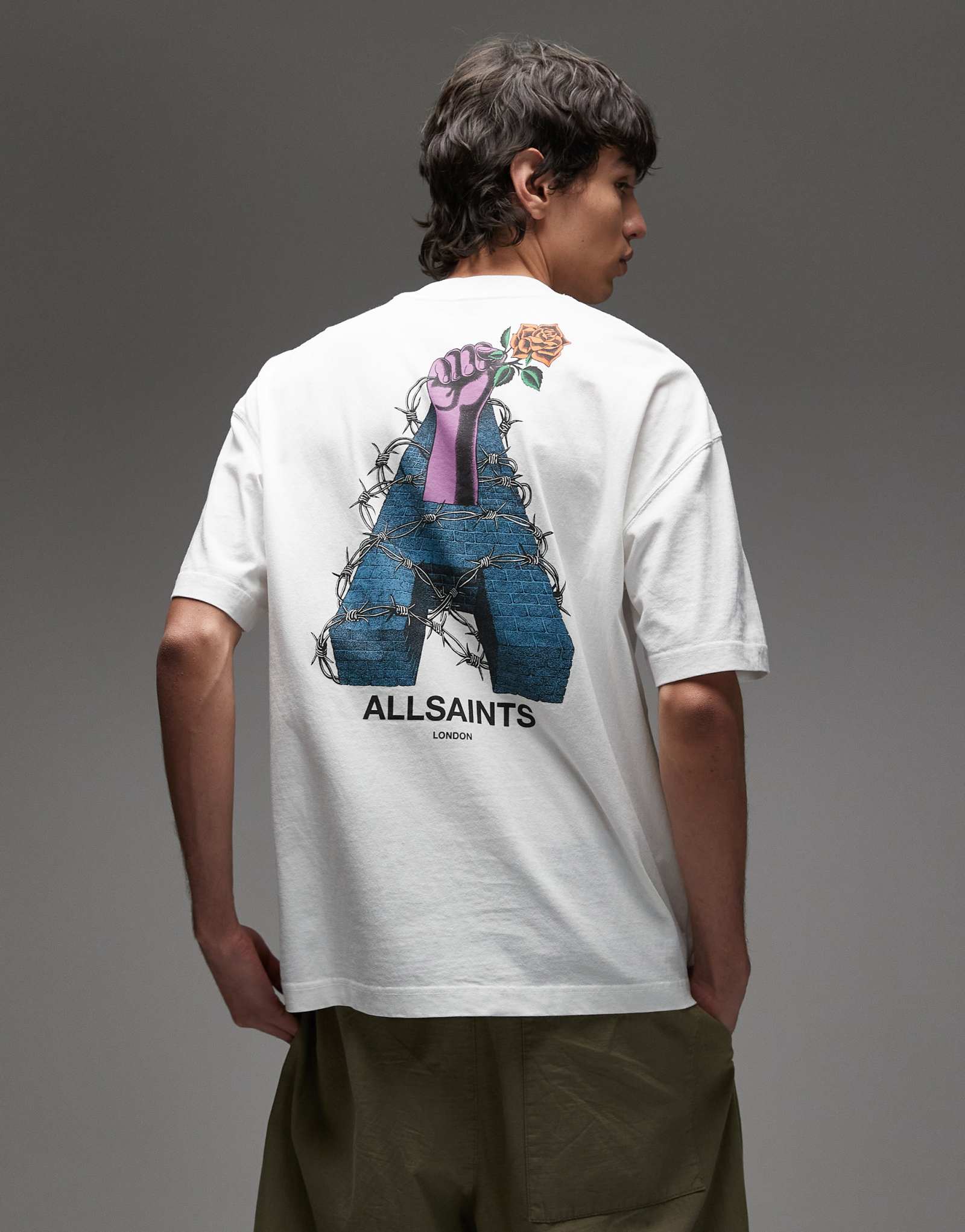 Футболка с рисунком AllSaints Defiance белого цвета 