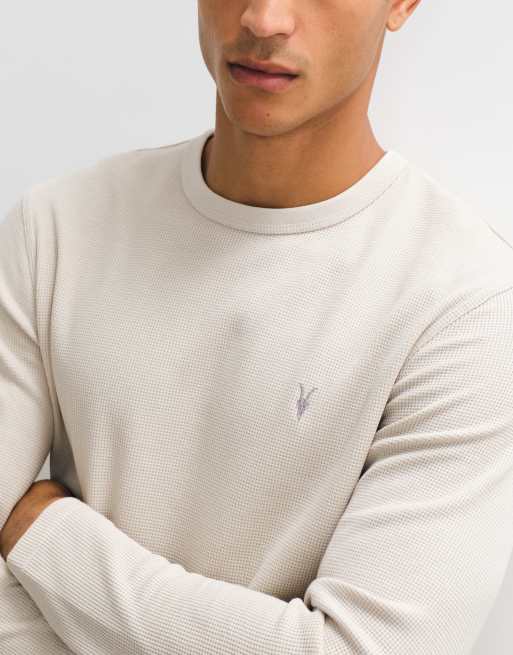 AllSaints Ellis t-shirt à manches longues en maille gaufrée avec logo beige, 2 de 5