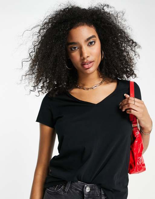 AllSaints Emelyn Tonic v-neck t-shirt in black
