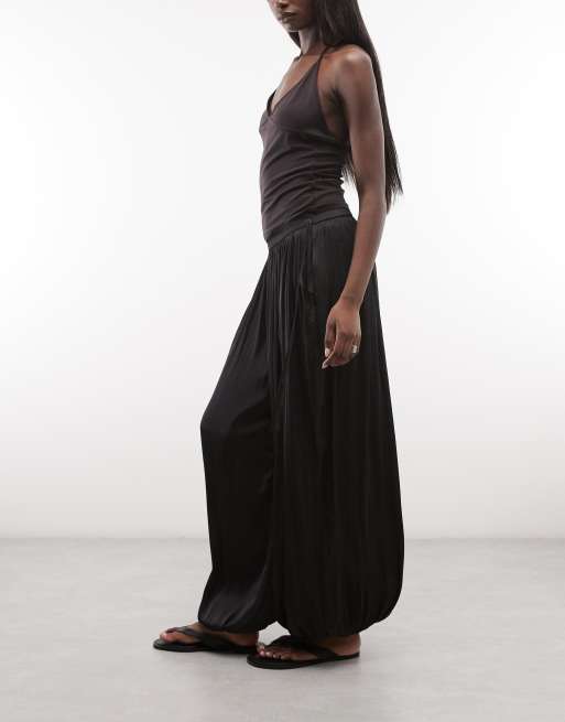 AllSaints – Eshe – Ballonhose in Schwarz mit Bundfalten und Bindedetail, 2 von 5