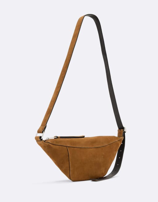AllSaints Esme Umhängetasche aus Wildleder in Goldbraun, 4 von 4