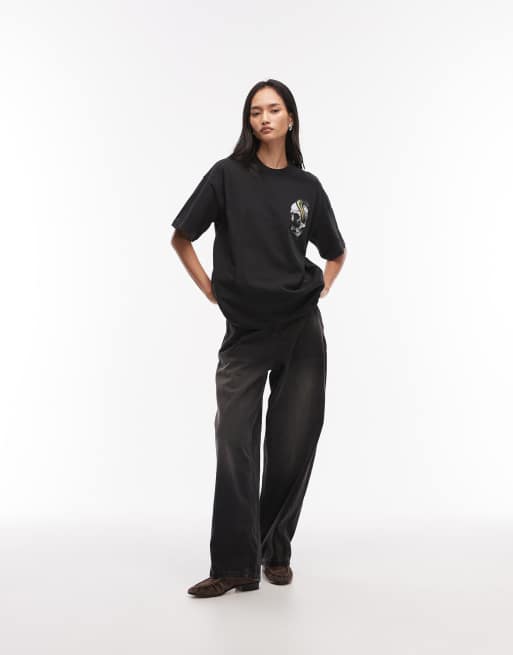 AllSaints – Etta – Bleksvart t-shirt med orm- och dödskalletryck, 2 av 4