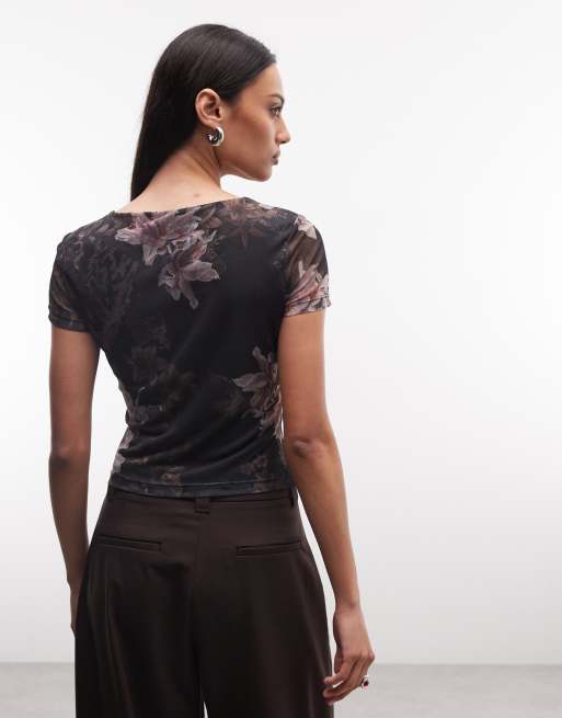 AllSaints – Gabby – Kurzärmliges, gerafftes Netzstoff-Oberteil in Schwarz mit Schnürung und Blumenmuster, 4 von 4