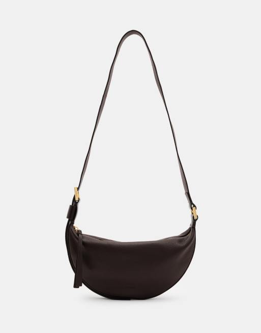 AllSaints – Half Moon – Chokladbrun axelremsväska med halvmåneformad design i läder