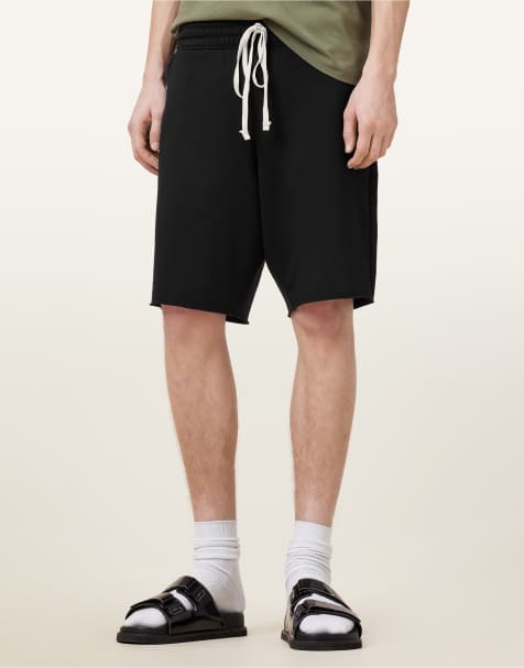 AllSaints – Helix – Shorts aus Sweatshirt-Stoff in Tiefschwarz - view 1