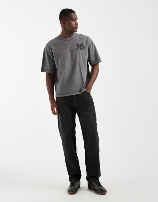 AllSaints - Insigna - Camiseta gris carbón con logo grande bordado, 2 de 5