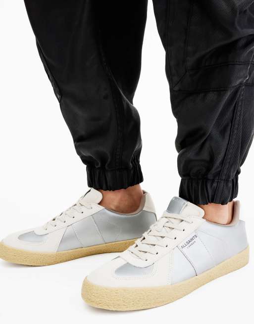 AllSaints – Jaimee Met – Sneaker in Silber