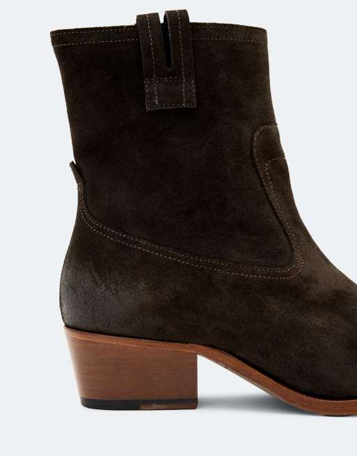 AllSaints Jura Stiefel mit Nähten in Dunkelbraun, 4 von 4