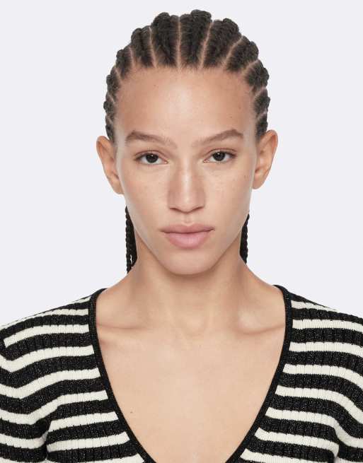 AllSaints Kay gestreiftes Oberteil mit V-Ausschnitt in Schwarz/Chalk White, 3 von 6